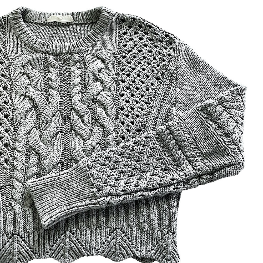 Fanco Cable Knit Sweater Scalloped Hem Crew Neck Long Sleeve Size Large